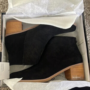 Aqua College Emily Black Suede Waterproof Womens Booties size 6.5 8.5 10 11